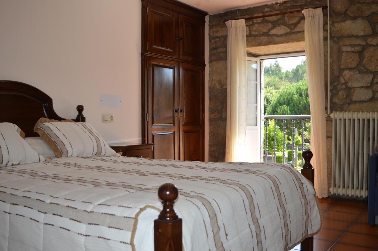 Casa Loureiro Guest House Caldas De Reis Room photo